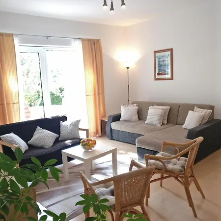 Obiteljska Kuca Silva Apartman *